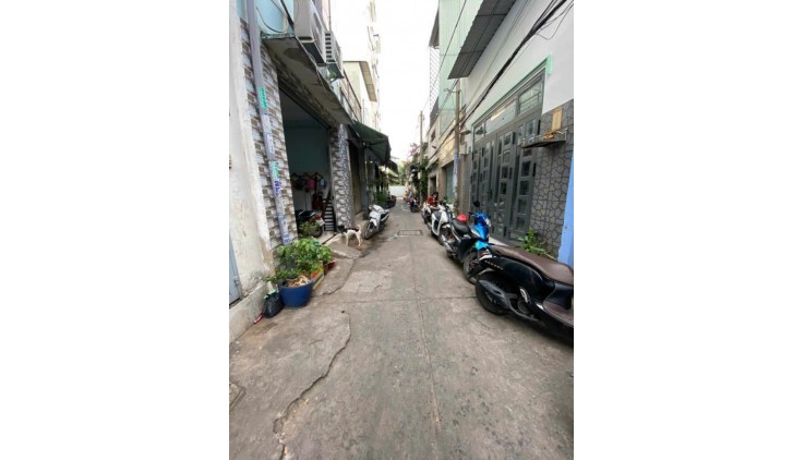 Bán Nhà An Dương Vương, Phường 14, Quận 6. DT 49m2 x 4 tầng (3.5 x 14).
Giá 6 tỷ TL .