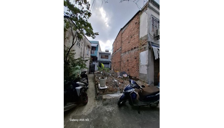 Bán Đất Nguyễn Văn Luông, Phường 12, Quận 6. DT 26m2 x 1 tầng (3 x 8).
Giá 2.9 tỷ TL.