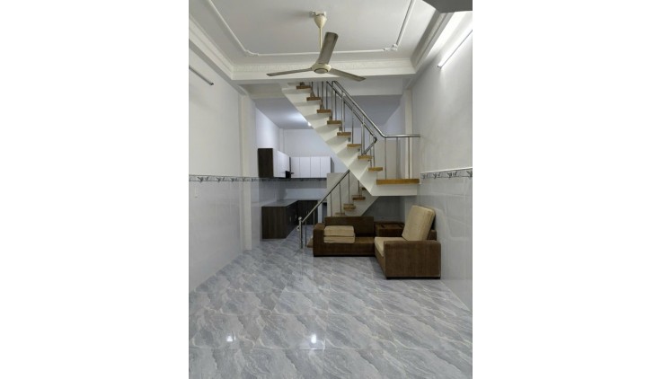 Bán Nhà Tân Hoà Đông, Phường 14, Quận 6.DT 35m2 x 2 tầng (4 x 9). Giá 3.85 tỷ TL.