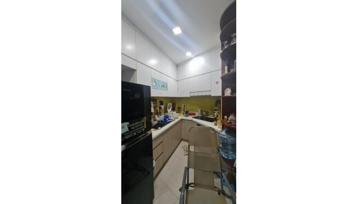 Bán Đất Tặng Nhà Hồ Học Lãm, Phường An Lạc, Bình Tân. DT 89m2 x 1 tầng (4.2 x 22).
Giá 4.1 tỷ TL.