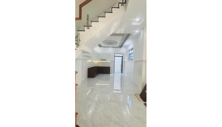 Bán Nhà Bùi Tư Toàn, Phường An Lạc, Quận Bình Tân. DT 72m2 x 3 tầng (4 x 18). Nở Hậu Nhẹ Giá 5.97 tỷ TL.
