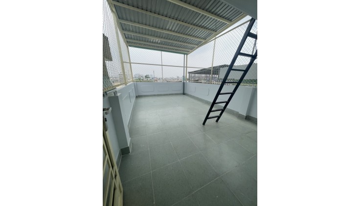 Bán Nhà Mặt Tiền Trần Văn Kiểu, Phường 10, Quận 6.DT 72m2 x 5 tầng (4 x 18). Giá 12.49 tỷ TL.