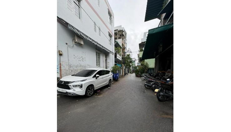 Bán Nhà Phùng Tá Chu, An Lạc A, Bình Tân.DT 60m2 x 2 tầng (3.5 x 18).
Giá 5.55 tỷ TL .
