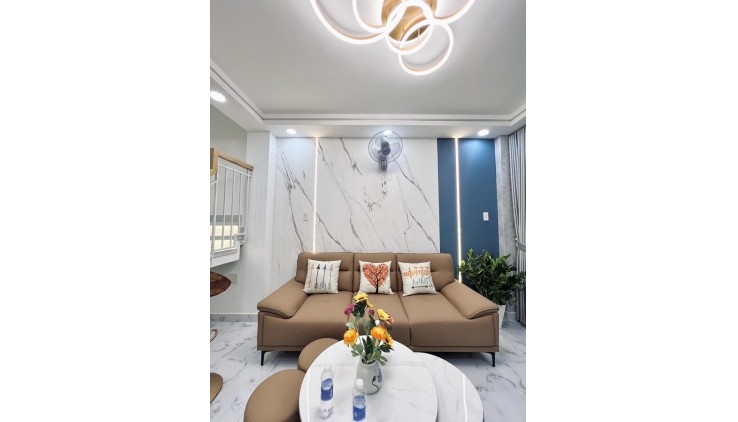 Bán nhà HXH Huỳnh Văn Nghệ, Phường 15, Tân Bình, 47m2 (3.2 x 14) x 2 tầng, Chỉ 4.83 tỷ TL