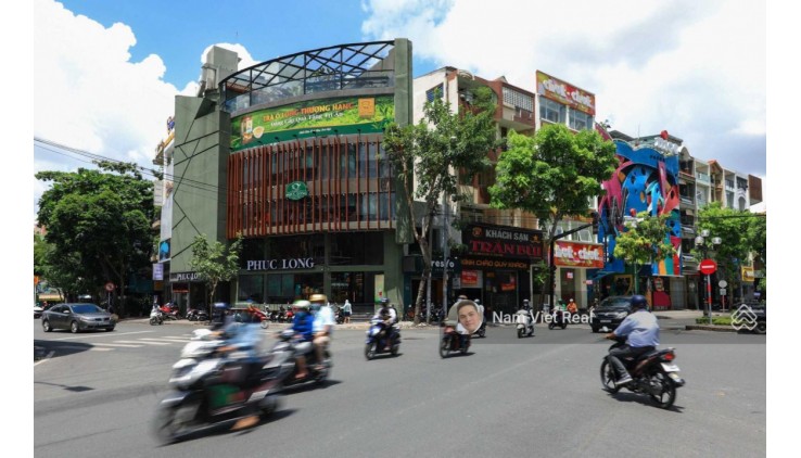 Bán Gấp Cafe Phúc Long căn góc Phan Xích Long Q. Phú Nhuận 8 x 18m hầm 4 tầng giá 63 tỷ HĐT 218tr
