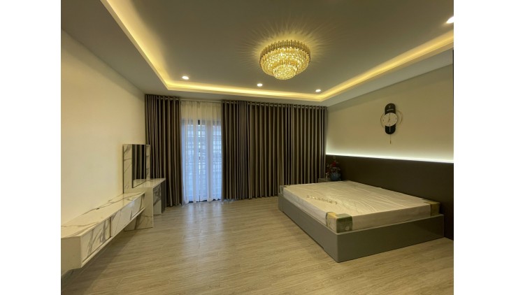NHÀ HẺM 1365 HUỲNH TẤN PHÁT, PHÚ THUẬN, QUẬN 7. DT: 5,5 X 16M, 2 LẦU ST