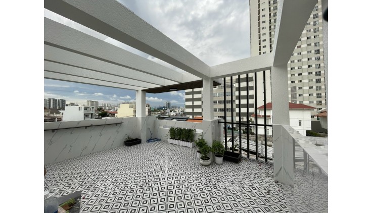 NHÀ HẺM 1365 HUỲNH TẤN PHÁT, PHÚ THUẬN, QUẬN 7. DT: 5,5 X 16M, 2 LẦU ST