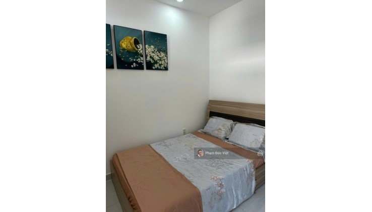 Bán nhà hẻm 27 Điện Biên Phủ Bình Thạnh cách Q1 chỉ 1 cây cầu DT 42m2 (7x6) 3 lầu ST - 5PN 6tỷ5 TL