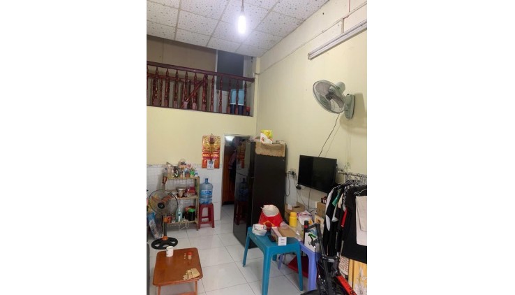 Bán nhà Nguyễn Sỹ Sách, Phường 15, Tân Bình, 31m2 (3 x 10.4) x C4, Chỉ 3.1 tỷ TL