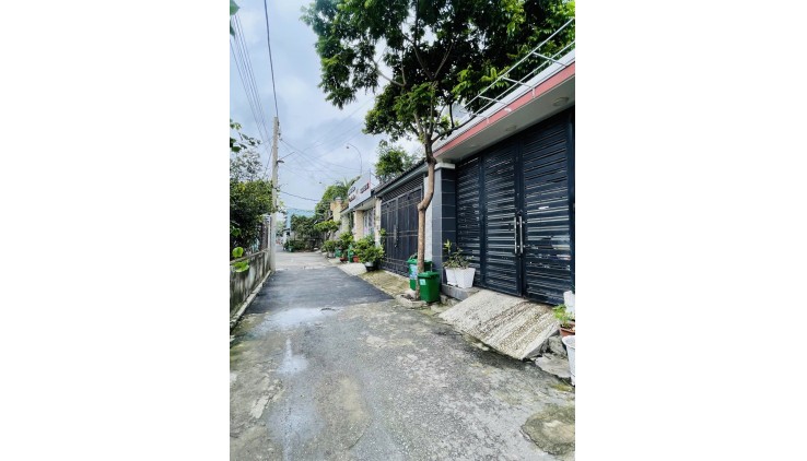 BÁN NHÀ ĐƯỜNG HOÀNG DIỆU 2, LINH TRUNG, DT 90m2, HXH, CHỈ NHỈNH 5 TỶ