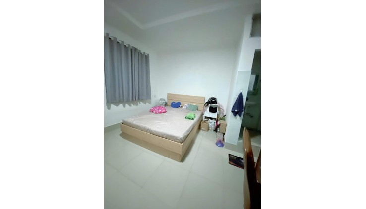 BÁN NHÀ ĐƯỜNG HOÀNG DIỆU 2, LINH TRUNG, DT 90m2, HXH, CHỈ NHỈNH 5 TỶ