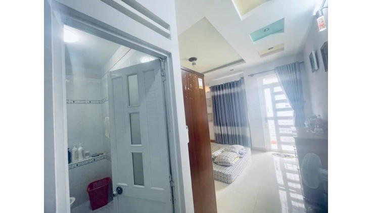 Giảm 200triệu, Bán Nhanh Nhà Hẻm Ô Tô, Thông Ra Quang Trung, Gò Vấp