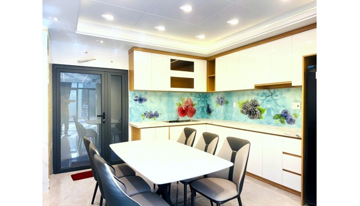 Bán nhà đường 3/2 Quận 10, 62m2 Hẻm Xe hơi chỉ 7.55 tỷ.