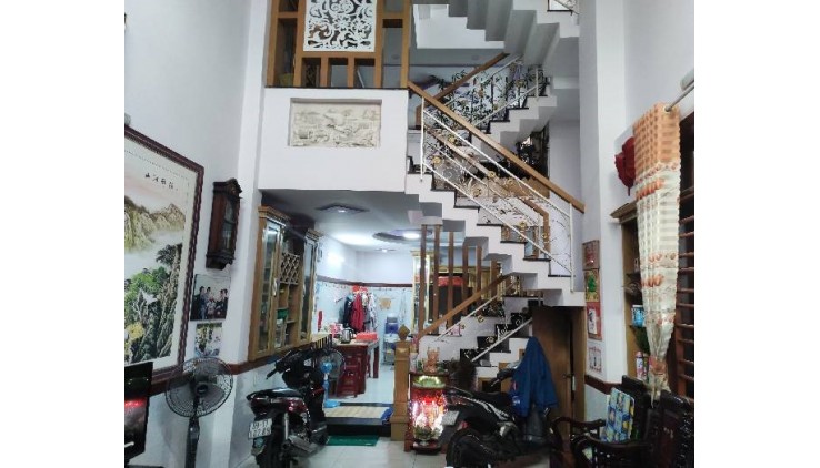 5 tầng lô Góc Đồ Sộ có 6,3 tỷ Quang Trung Phường 14 Gò Vấp Hồ Chí Minh