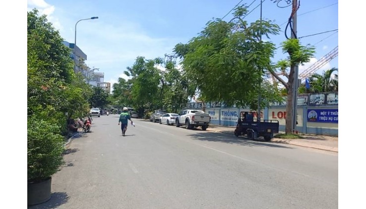 5 tầng lô Góc Đồ Sộ có 6,3 tỷ Quang Trung Phường 14 Gò Vấp Hồ Chí Minh