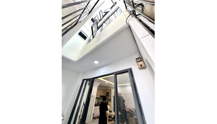 N43- Nhà Bán  4 TẦNG 4PN - Nguyễn Thị Huỳnh - 40m2 - Hẻm 3m -  NGANG To - 6 tỷ 5