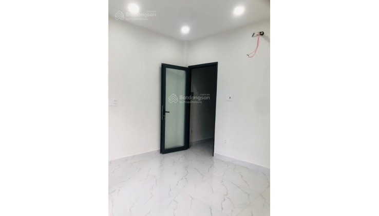 HXH TÂN SƠN NHÌ-3 TẦNG BTCT 56M2 3T 3PN sổ vuông vắn giá chỉ 5 tỷxx