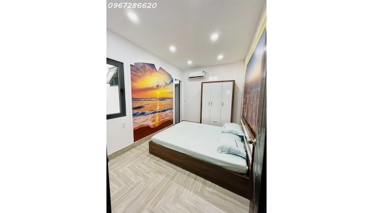 Bán nhà Hẻm xe hơi, 4x11m, 3PN, giá 5.x tỷ