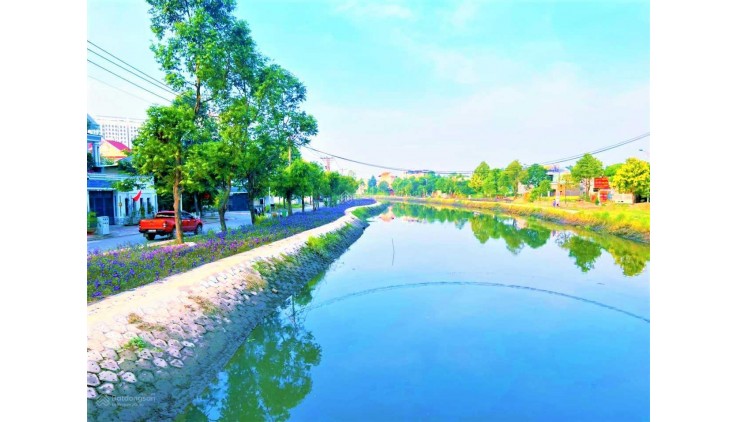 Bán lô đất đối diện công viên sau lưng chợ đầu mới thủ đức, gần ngã tư bình phước