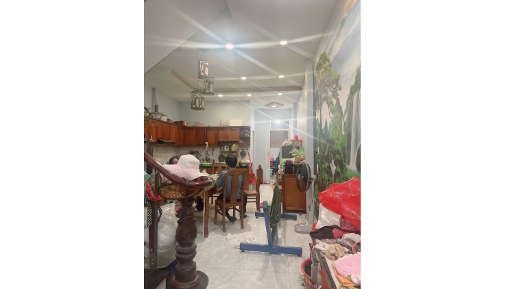 Bán nhà Gò Vấp, 82m2, 2 tầng, chỉ 5 tỷ tròn.