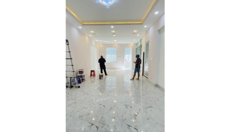 MẶT TIỀN LÝ TẾ XUYÊN 122M2, LINH ĐÔNG THỦ ĐỨC, 11.5Tỷ.