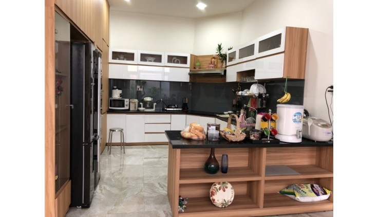 BIỆT THỰ 3 TẦNG 135M2, KHA VẠN CÂN, LINH ĐÔNG THỦ ĐỨC, 14.5Tỷ.