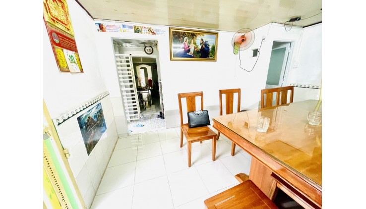 Bán nhà Phạm Thế Hiển, phường 7, Quận 8, 92m2 chỉ 4.3 tỷ