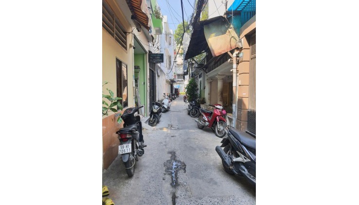 *Bán Nhà Trung Tâm Quận 5 Hẻm 4m Nguyễn Trãi 52m nở hậu , 3Tầng chỉ 7.2Tỷ TL
