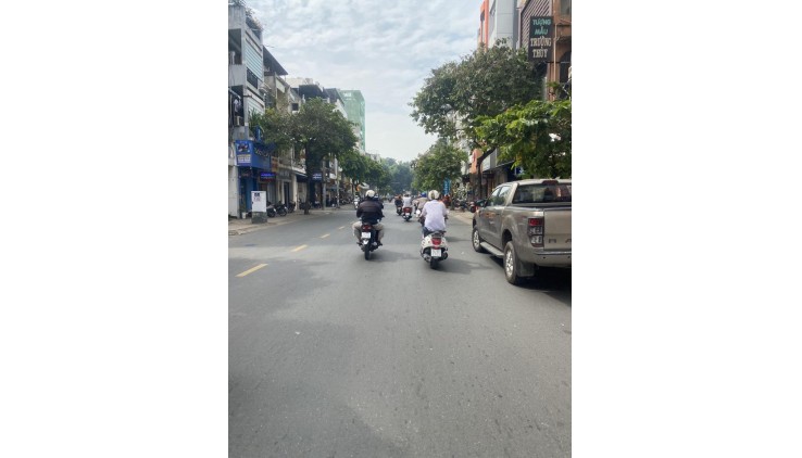 *NHỈNH 17TỶ,SIÊU Vị TRÍ Trần Phú(4x21.5)Kinh Doanh Tốt Có Vỉa hè Gần 5m,Sổ A4
