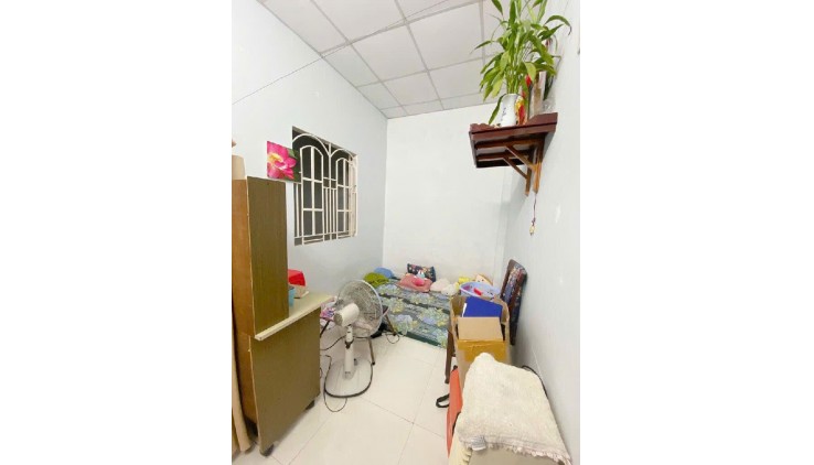 CĂN GÓC - P.3 - GÒ VẤP - 3 TẦNG - 2 PN - GIÁ CHỈ 3.9 TỶ TL.
