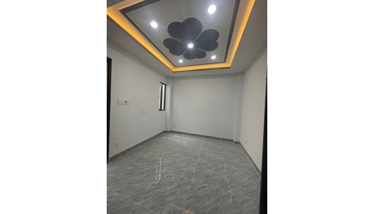 NHÀ MỚI FULL NỘI THẤT 38M 4T - 4 PN - 4 WC - HUỲNH VĂN BÁNH- P17- PHÚ NHUẬN- 6,7 TỶ TL