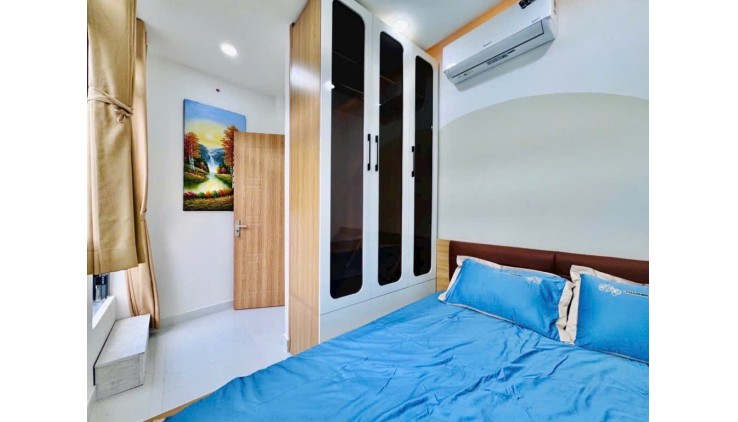 VỊ TRÍ MẶT TIỀN KINH DOANH - NỘI THẤT SANG XỊN - SỔ NỞ HẬU - NGAY CHỢ PHÚ NHUẬN - CAO THẮNG