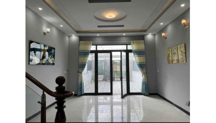 Cuối năm thiếu tiền nhập hàng tôi cần bán gấp căn nhà trong tháng này