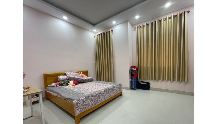 VỊ TRÍ ĐĂC ĐỊA TRUNG TÂM PHƯỚC LONG B QUẬN 9, 80M2, 6T, OTO VÀO NHÀ, RA ĐÕ XUÂN HỢP 50M, NỠ HẬU