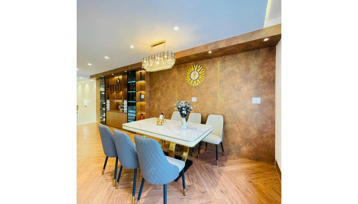 NHÀ MỚI 5 TẦNG- kế VẠN PHÚC CITY -ĐƯỜNG 8M THÔNG- TP. THỦ ĐỨC