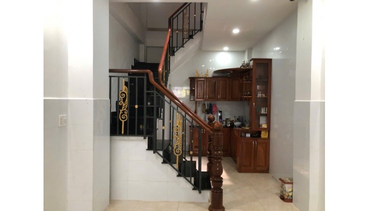 CHỦ CẦN RA GẤP, DT 41M2, NHÀ 4 TẦNG MỚI ĐẸP, TẠ QUANG BỬU - BÙI MINH TRỰC , XE HƠI 4 CHỖ VÀO NHÀ. P5, Q8.