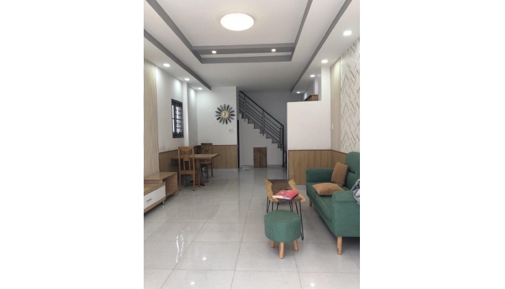 Bán nhà HXT Phạm Văn Bạch, Phường 15, Tân Bình, 40m2 (4 x 10) x 2 tầng, Chỉ 3.98 tỷ TL
