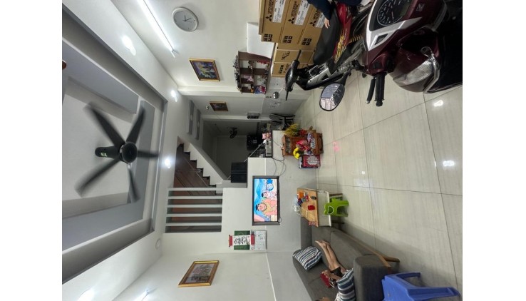 Bán nhà Đường B3, Tây Thạnh, Tân Phú, 39m2 (4.1 x 9.5) 4 tầng, Chỉ 5.34 Tỷ TL