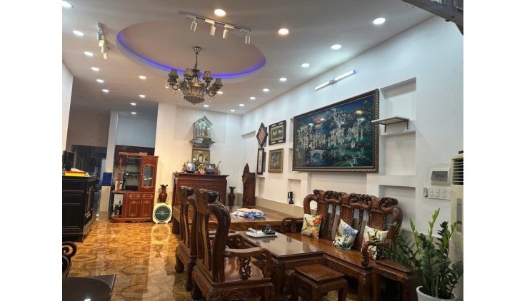 BÁN NHÀ HXH, TĂNG NHƠN PHÚ B QUẬN 9, 60M2 , 3 TẦNG, NHỈNH 4T, CÁCH NGÃ TƯ THỦ ĐỨC 500M