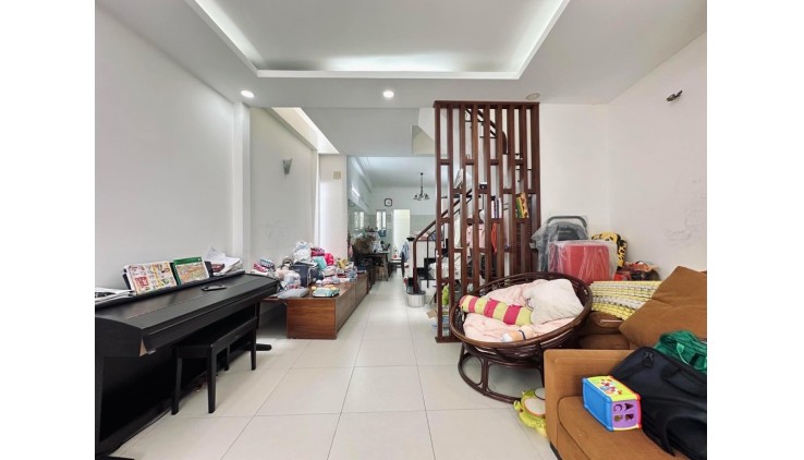N38- Nhà Bán Hẻm 48/ TRƯỜNG SA P17 - 3 TẦNG BTCT - 90M2 - ngang 4m6 - 10.2 TỶ.