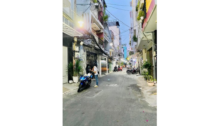 Nguyễn Văn Nghi - Phường 7 - Gò Vấp -32m - 3,75 tỷ