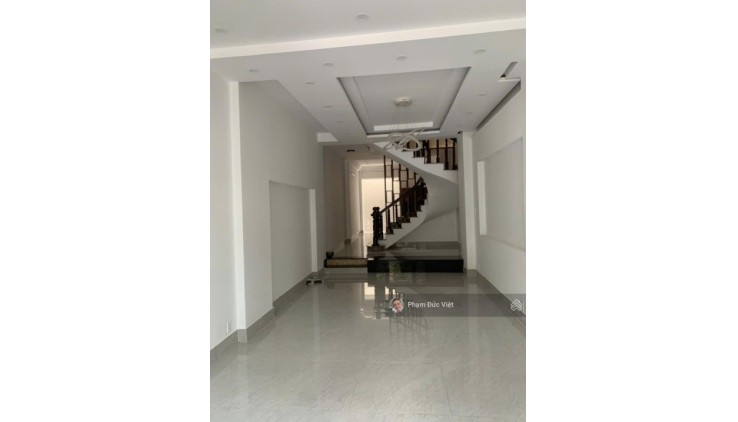 Giảm 5 tỷ Bán nhà mặt tiền Đặng Thùy Trâm gần Đại Học Văn Lang 4 tầng Giá 18 tỷ Ngộp!
