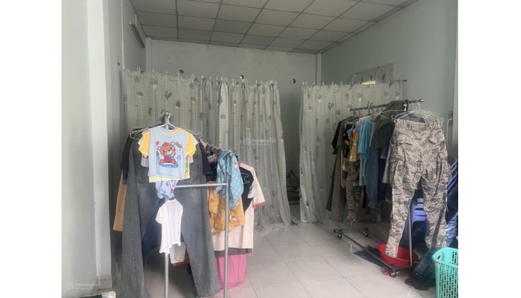 Cần bán gấp nhà 6x20m2 2T 4PN gần trường học, HXH cách 50m giá chỉ 5 tỷx