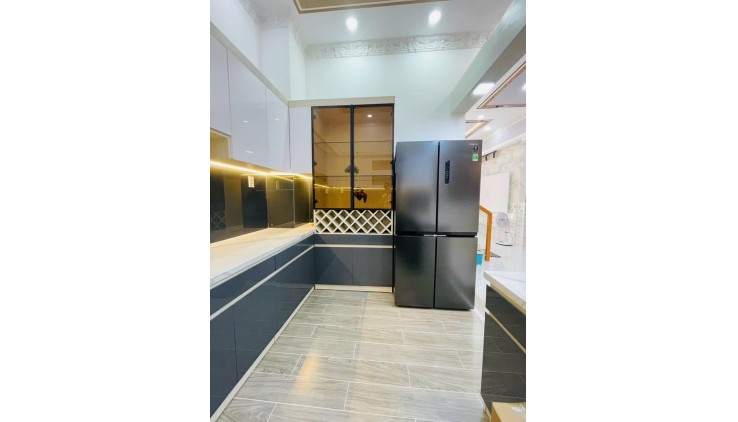 NHÀ HẺM XE HƠI QUẬN 7