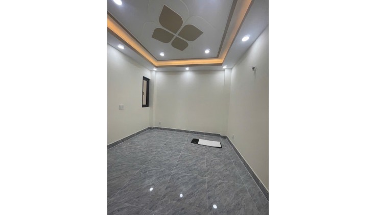 NHÀ MỚI - 40M - 4T - 4 PN - 4 WC - HUỲNH VĂN BÁNH- P17- PHÚ NHUẬN- 6,9 TỶ TL