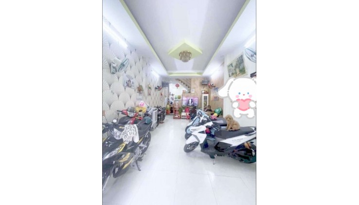 Bán nhà hxh sát mt Tân Kỳ Tân Quý 54m2-3tang , nở hậu , 3p ra Aeon Tân Phú - 6 tỷ nhỉnh 0932030061