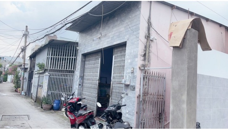 Nhà đường Nguyễn Ảnh Thủ, Bà Điểm, Hóc môn, 120m2, giá 6tỷ7 TL.