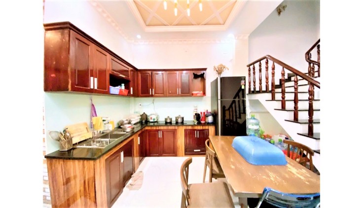 Bán nhà Lý Chính Thắng Quận 3,(4x15m, 4 tầng) HXH chỉ 7.1 tỷ.