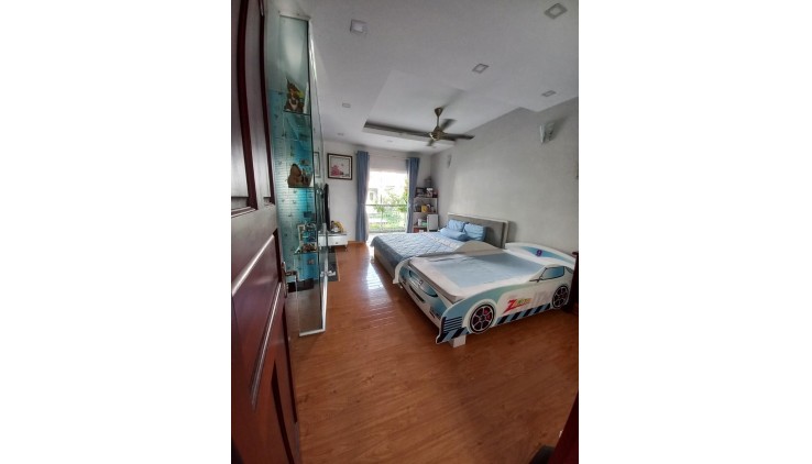 NHÀ PHỐ LIỀN KỀ KHU KHANG ĐIỀN, DT 75M2, 3 TẦNG, 3 PN, FULL NỘI THẤT, GIÁ TỐT KHU VỰC