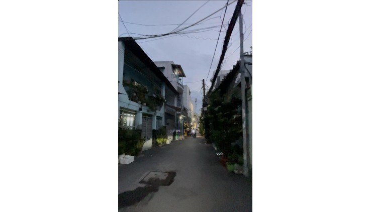 Nhà Nát, Hẻm Ô Tô Quang Trung, Gò Vấp, Tiện Xây Mới